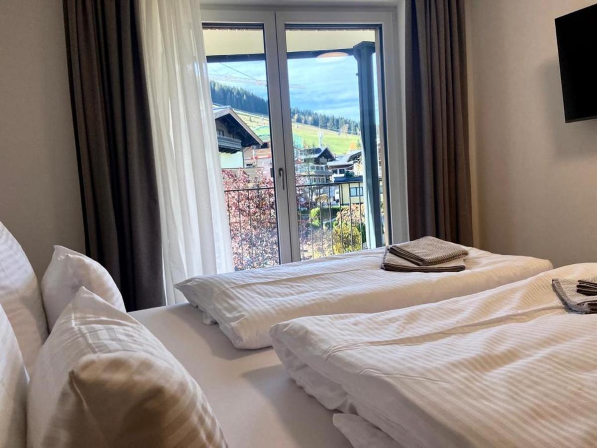 Bergzeit Appartements Saalbach-Hinterglemm Buitenkant foto